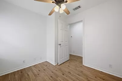 906 W Houston Street, Sherman, TX 75092 - Photo 14