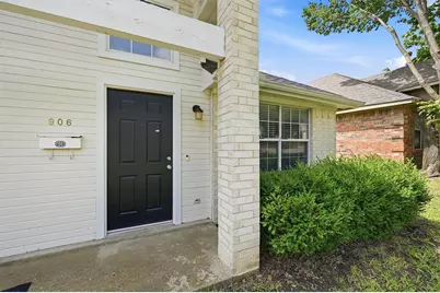 906 W Houston Street, Sherman, TX 75092 - Photo 4