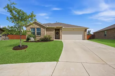 201 Volunteer Drive, Sherman, TX 75090 - Photo 2