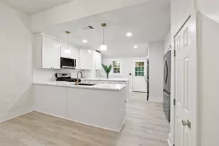 431 E Hull St, Denison, TX 75021 - Photo 12