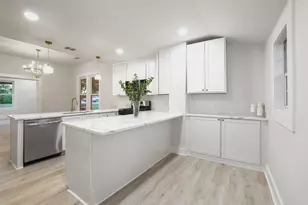 431 E Hull St, Denison, TX 75021 - Photo 16
