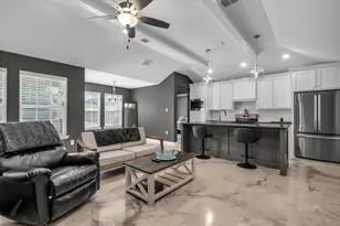 412 Travis Dr, McGregor, TX 76657 - Photo 20