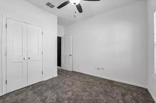 412 Travis Dr, McGregor, TX 76657 - Photo 10