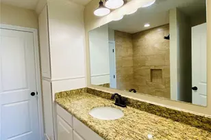 312 W Heron St, Denison, TX 75020 - Photo 12