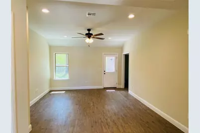 312 W Heron Street, Denison, TX 75020 - Photo 2