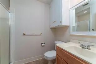 1008 Rocky Canyon Rd, Arlington, TX 76012 - Photo 26