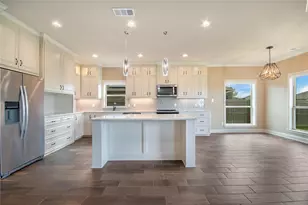 114 Oak Springs Loop, Mabank, TX 75147 - Photo 6