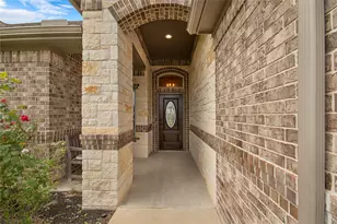 114 Oak Springs Loop, Mabank, TX 75147 - Photo 2