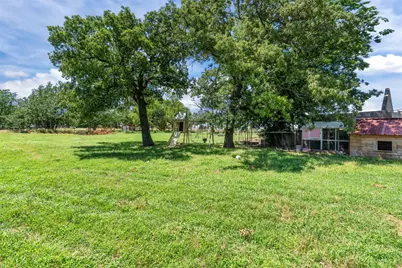 7962 Fm 920, Poolville, TX 76487 - Photo 32