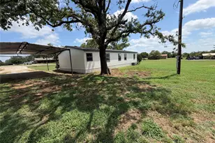 104 Hill Top Ct, Springtown, TX 76082 - Photo 22