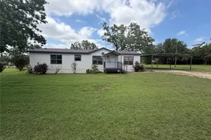 104 Hill Top Ct, Springtown, TX 76082 - Photo 1
