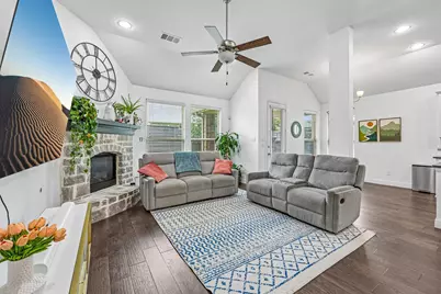 808 Parkland Drive, Little Elm, TX 76227 - Photo 8