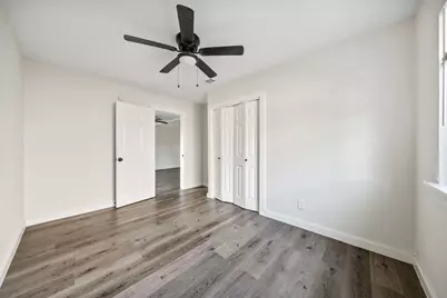 2126 Travis Drive, Carrollton, TX 75006 - Photo 20