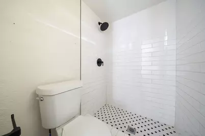 2126 Travis Drive, Carrollton, TX 75006 - Photo 28