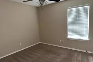 2029 Laney Dr, Sanger, TX 76266 - Photo 10