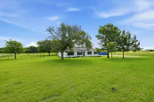 2207 Southwinds Dr, Lorena, TX 76655 - Photo 4