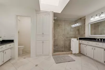 2548 Belmeade Drive, Carrollton, TX 75006 - Photo 16