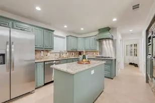 2548 Belmeade Dr, Carrollton, TX 75006 - Photo 4