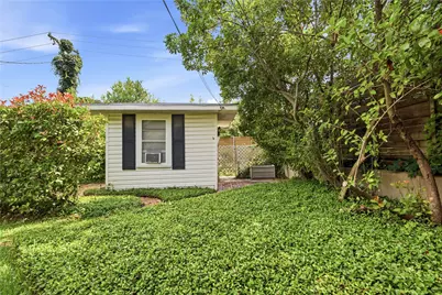 7034 Cornelia Lane, Dallas, TX 75214 - Photo 6