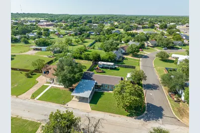 1400 W Wheeler Street, Breckenridge, TX 76424 - Photo 24