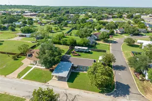 1400 W Wheeler St, Breckenridge, TX 76424 - Photo 24