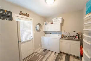 1400 W Wheeler St, Breckenridge, TX 76424 - Photo 10