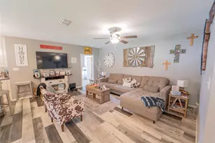 1400 W Wheeler St, Breckenridge, TX 76424 - Photo 2