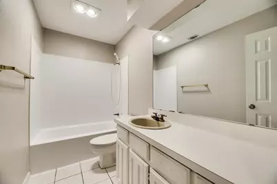 6108 Paradise Drive, Arlington, TX 76001 - Photo 14