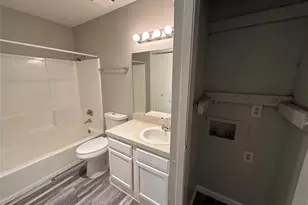 9696 Walnut St, Dallas, TX 75243 - Photo 10