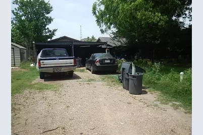 319 Church Avenue, Waco, TX 76706 - Photo 2