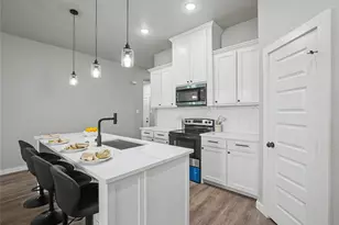 5331 Fernander Dr, Fort Worth, TX 76107 - Photo 8