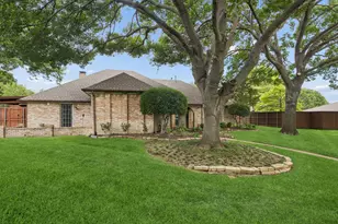 3805 Covinton Ln, Plano, TX 75023 - Photo 2