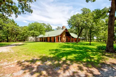 1466 Pearce Street, Collinsville, TX 76233 - Photo 2