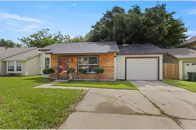 5523 Safari Trail, Arlington, TX 76018 - Photo 1