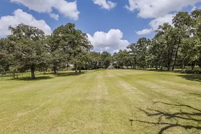 7611 Ledbetter Road, Arlington, TX 76001 - Photo 38