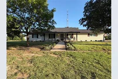1306 McDaniel Street, Callisburg, TX 76240 - Photo 1