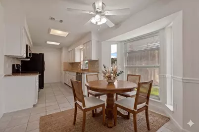 2013 Pleasant Valley Drive, Plano, TX 75023 - Photo 14