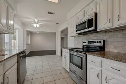 2013 Pleasant Valley Drive, Plano, TX 75023 - Photo 12