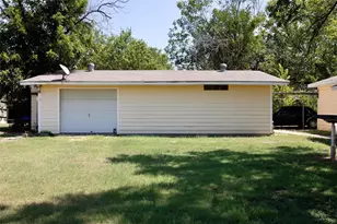 1115 Old Jacksboro Rd, Graham, TX 76450 - Photo 10