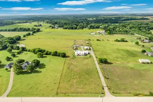 61 Rockett Ln, Pecan Hill, TX 75154 - Photo 36