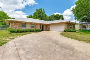 1227 Elsmere Dr, Duncanville, TX 75116 - Photo 2