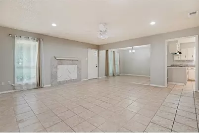 1227 Elsmere Drive, Duncanville, TX 75116 - Photo 4