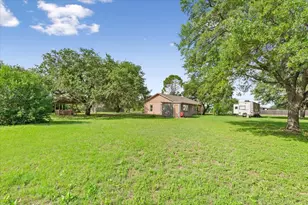 1084 Speegle Rd, Woodway, TX 76712 - Photo 24