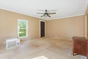 1084 Speegle Rd, Woodway, TX 76712 - Photo 10