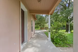1084 Speegle Rd, Woodway, TX 76712 - Photo 8