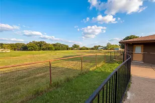 8017 E Fm 917, Alvarado, TX 76009 - Photo 18