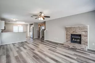 624 Canyon Pl, DeSoto, TX 75115 - Photo 2