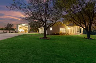 2104B W Holiday, Fate, TX 75087 - Photo 1