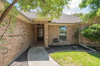 1001 Porter Place, Sanger, TX 76266 - Photo 2