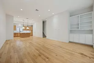 3210 Carlisle St, Dallas, TX 75204 - Photo 10